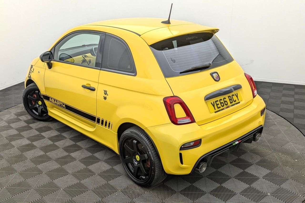 2016 ABARTH 595 2016 ABARTH 595