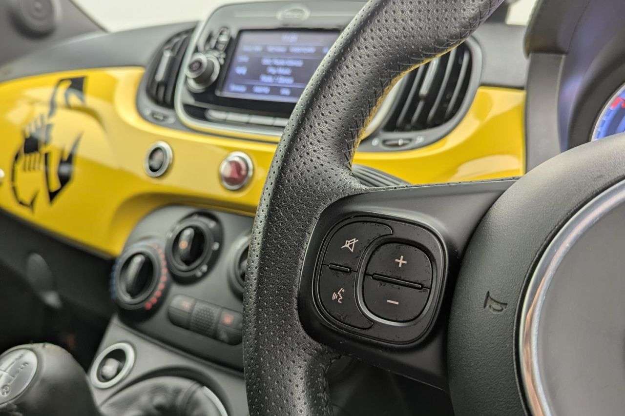 2016 ABARTH 595 2016 ABARTH 595