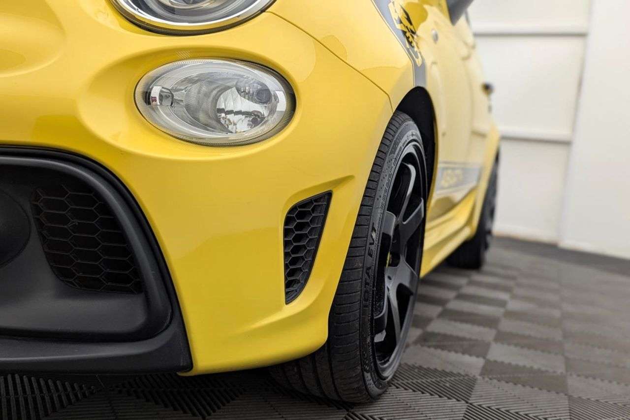 2016 ABARTH 595 2016 ABARTH 595