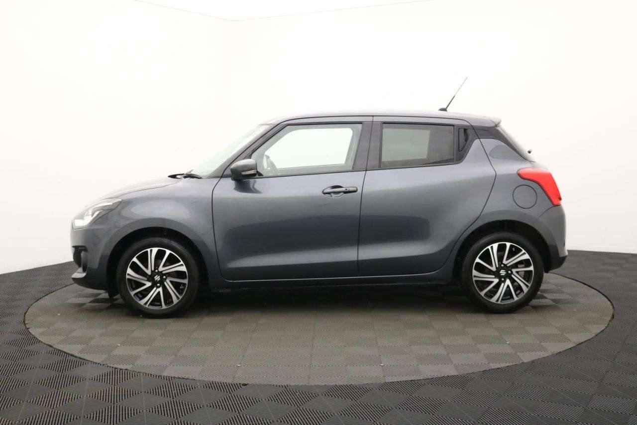 2022 SUZUKI SWIFT 2022 SUZUKI SWIFT