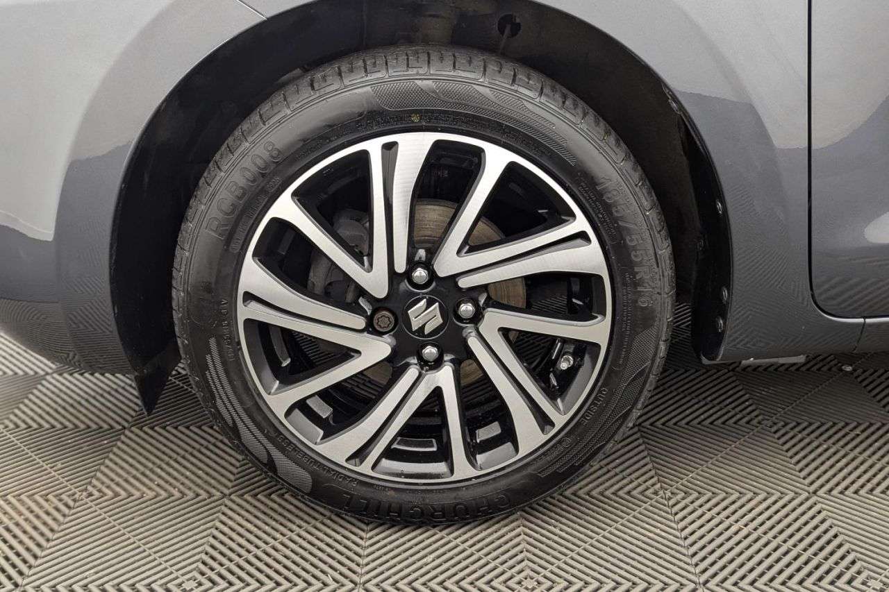 2022 SUZUKI SWIFT 2022 SUZUKI SWIFT