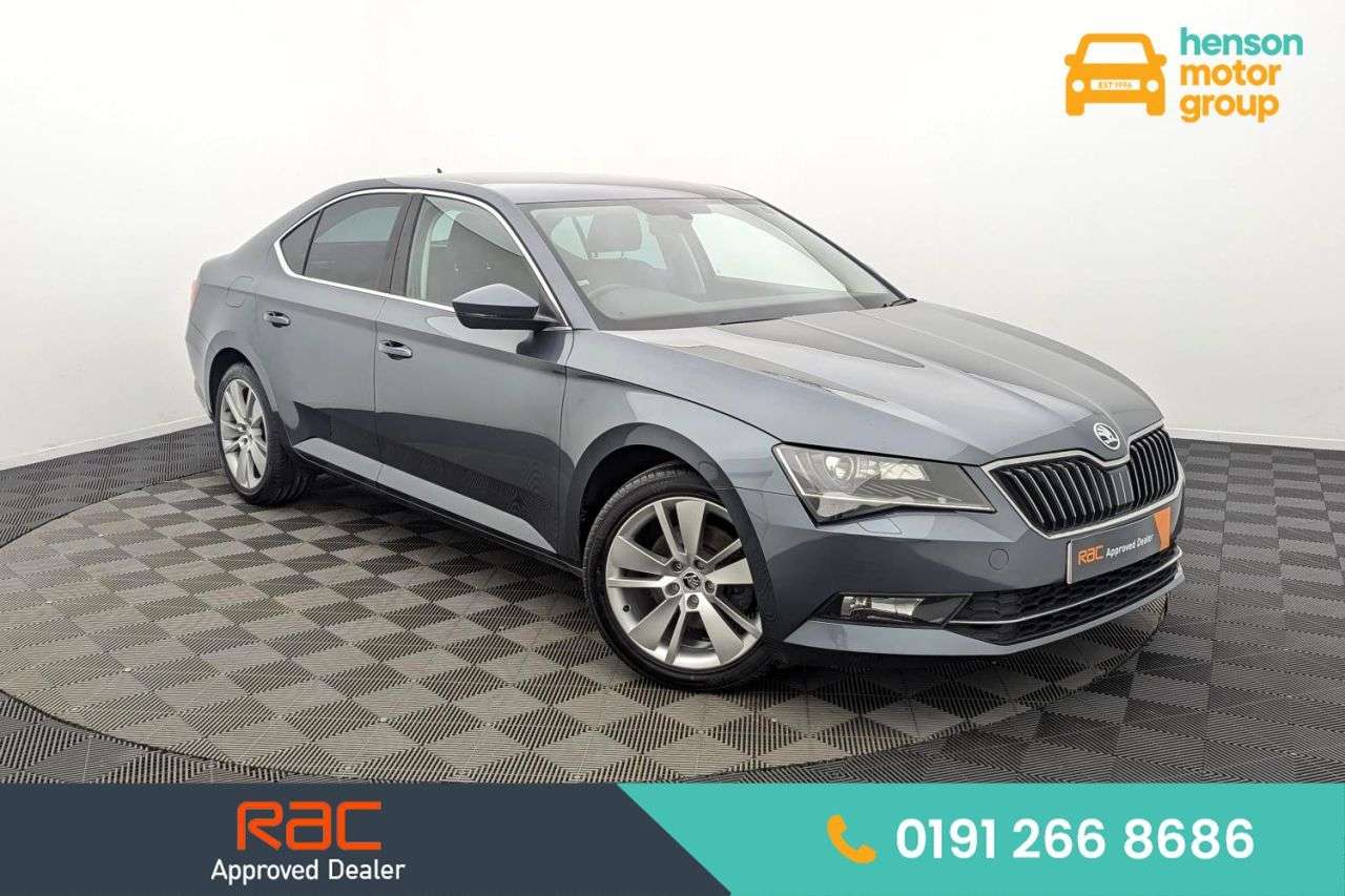 A 2018 SKODA SUPERB 2.0 TSI SE L Executive Hatchback 5dr Petrol DSG Euro 6 (s/s) (220 ps) Award A 2018 SKODA SUPERB 2.0 TSI SE L Executive Hatchback 5dr Petrol DSG Euro 6 (s/s) (220 ps) Award