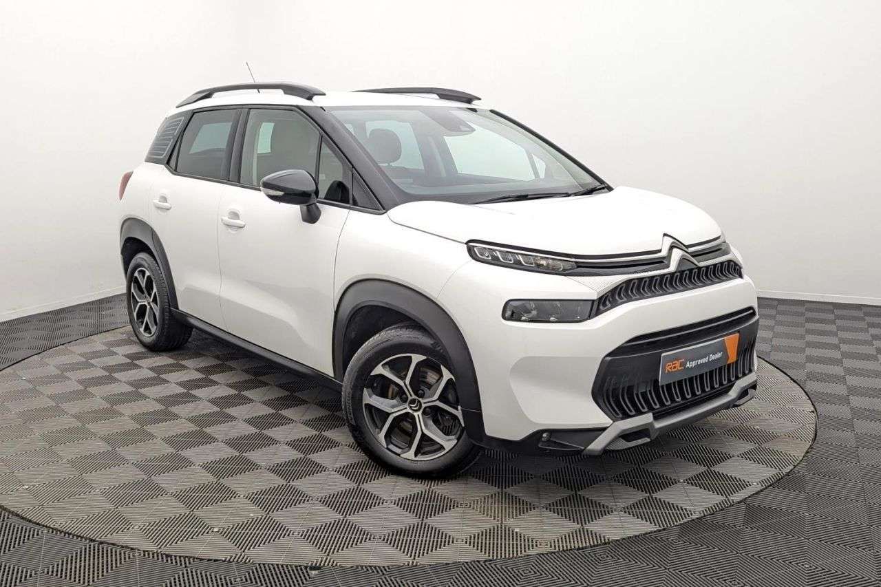 A 2022 CITROEN C3 AIRCROSS 1.2 PureTech Shine SUV 5dr Petrol EAT6 Euro 6 (s/s) (130 ps) Award Winning A 2022 CITROEN C3 AIRCROSS 1.2 PureTech Shine SUV 5dr Petrol EAT6 Euro 6 (s/s) (130 ps) Award Winning