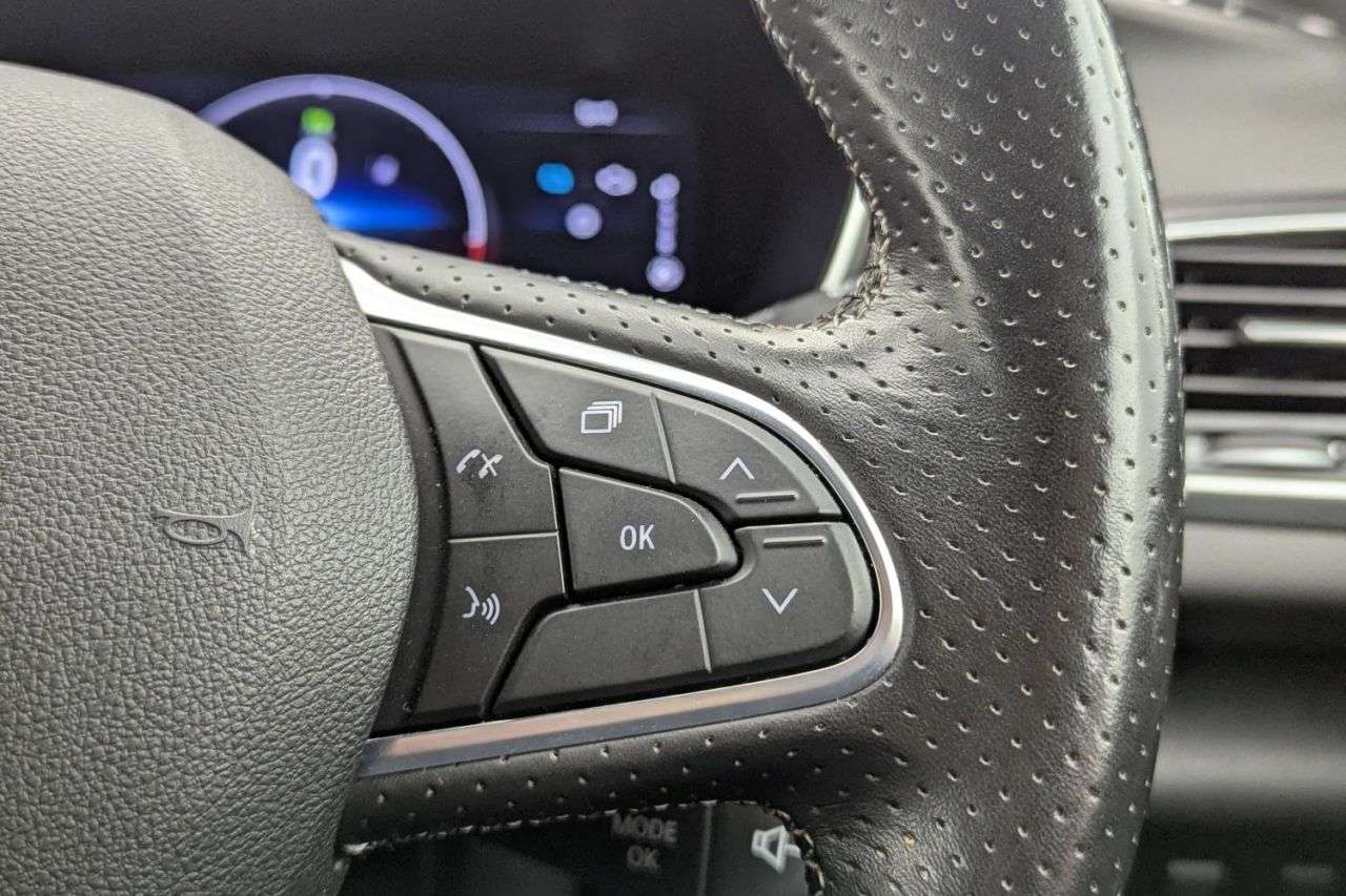 2021 RENAULT MEGANE 2021 RENAULT MEGANE