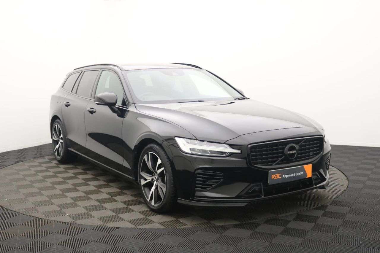2021 VOLVO V60 2021 VOLVO V60