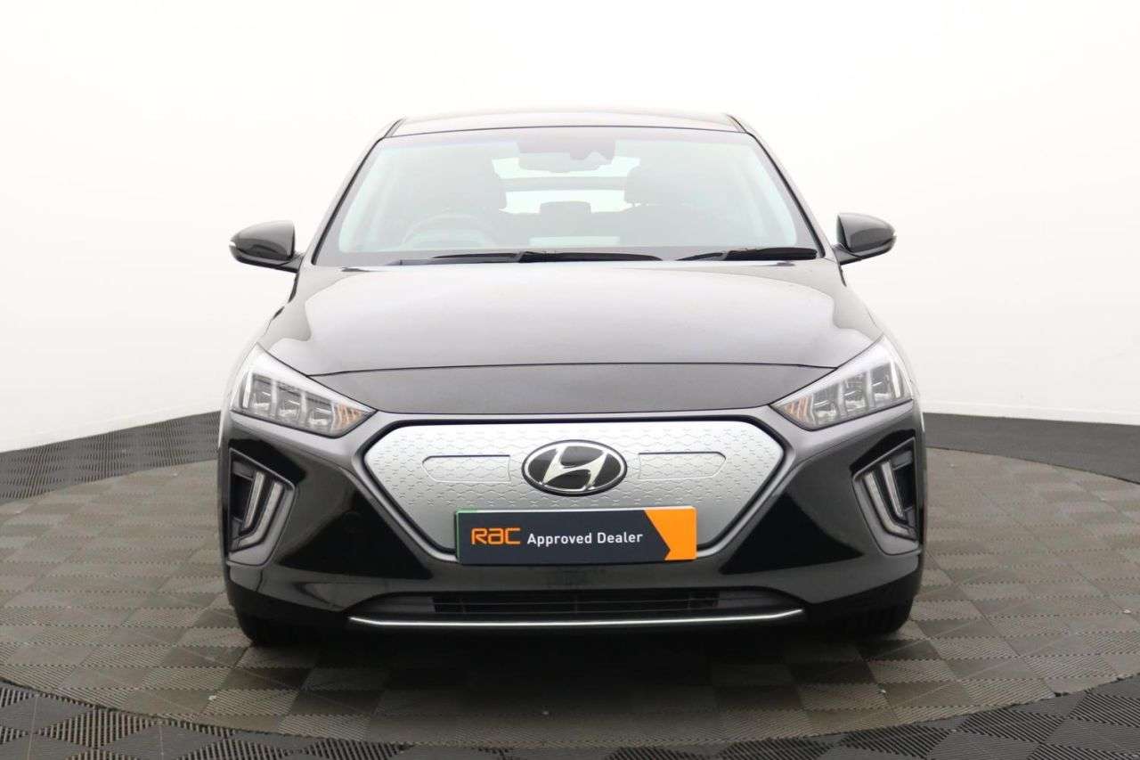 2022 HYUNDAI IONIQ 2022 HYUNDAI IONIQ