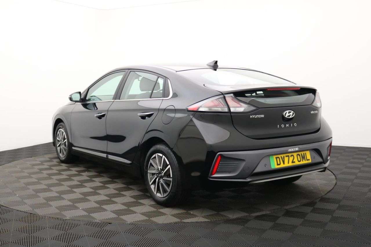2022 HYUNDAI IONIQ 2022 HYUNDAI IONIQ