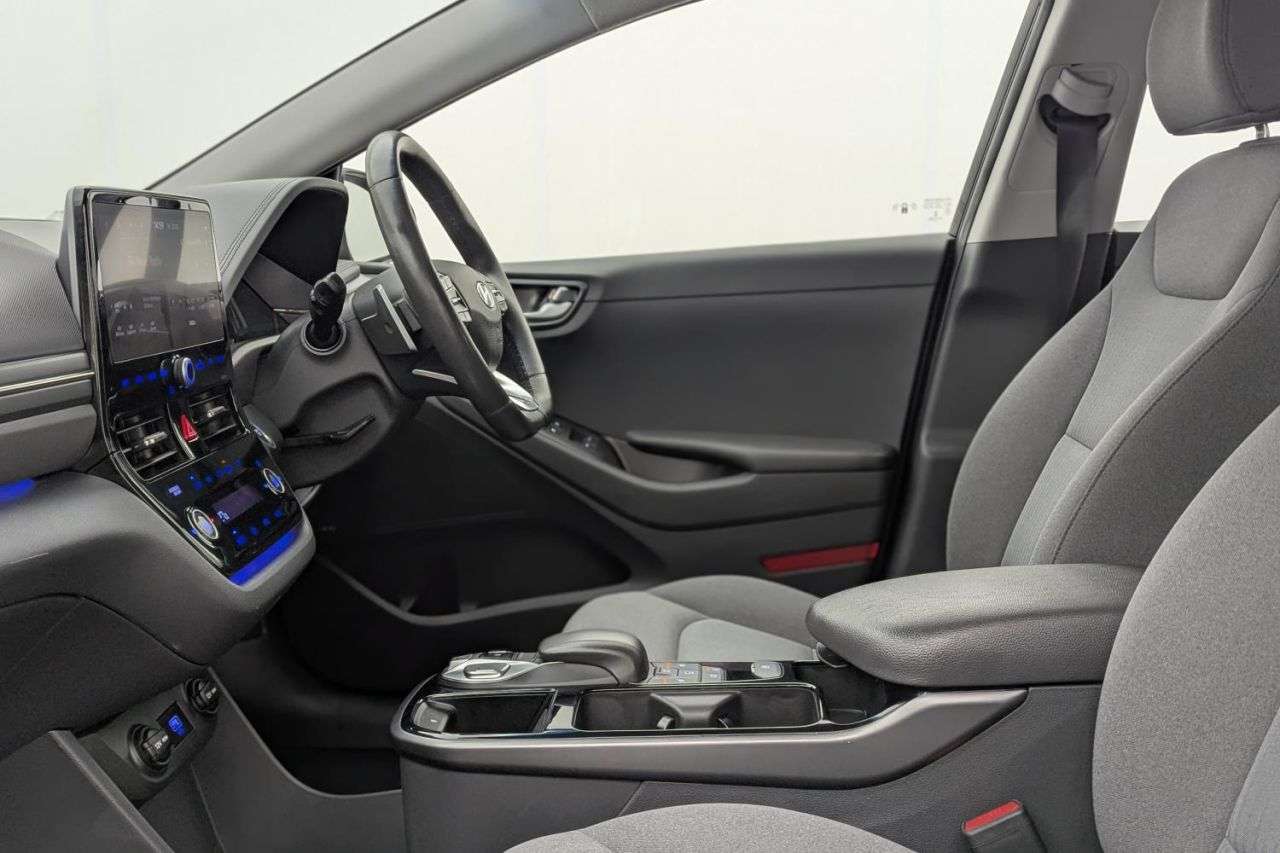 2022 HYUNDAI IONIQ 2022 HYUNDAI IONIQ