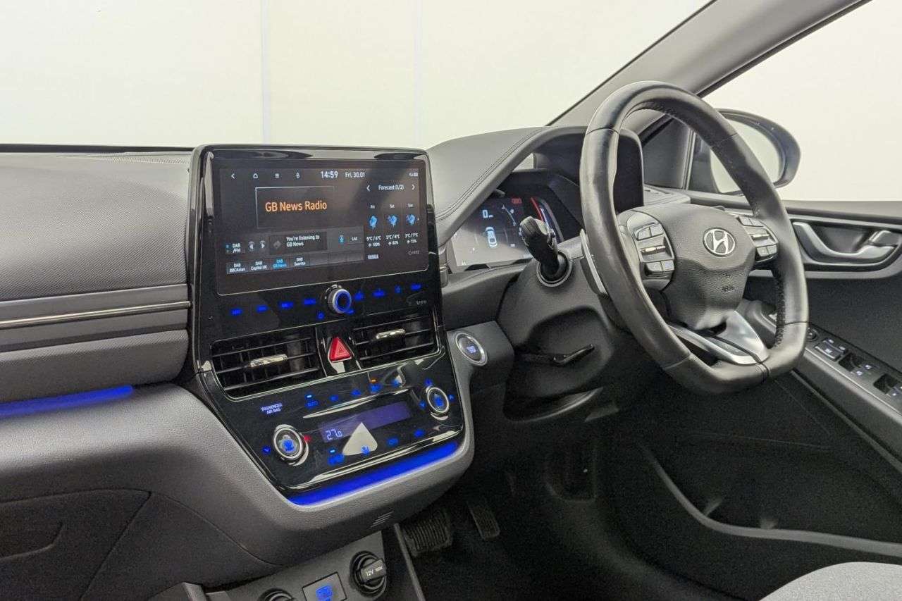 2022 HYUNDAI IONIQ 2022 HYUNDAI IONIQ