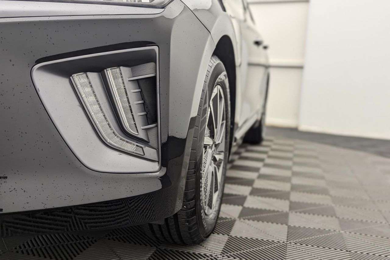 2022 HYUNDAI IONIQ 2022 HYUNDAI IONIQ