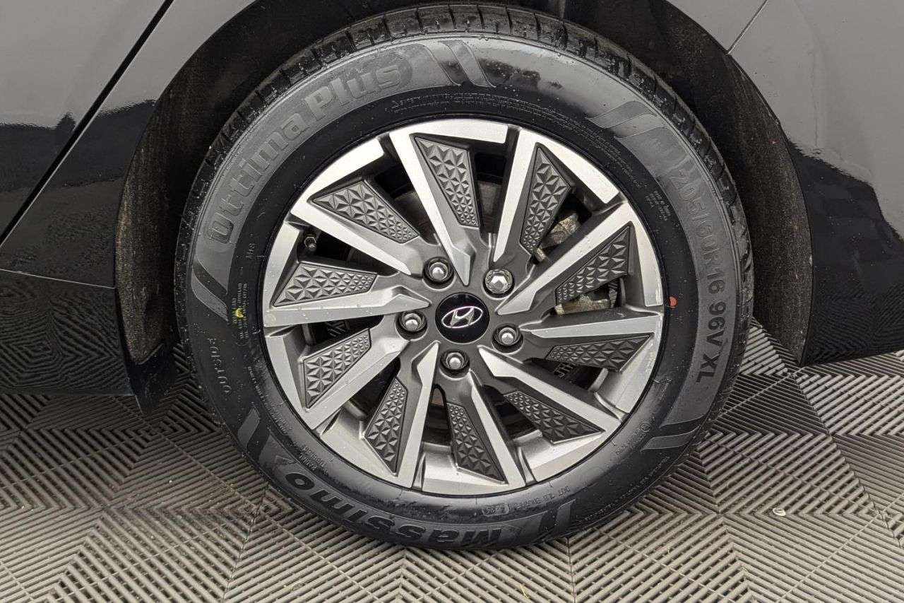 2022 HYUNDAI IONIQ 2022 HYUNDAI IONIQ