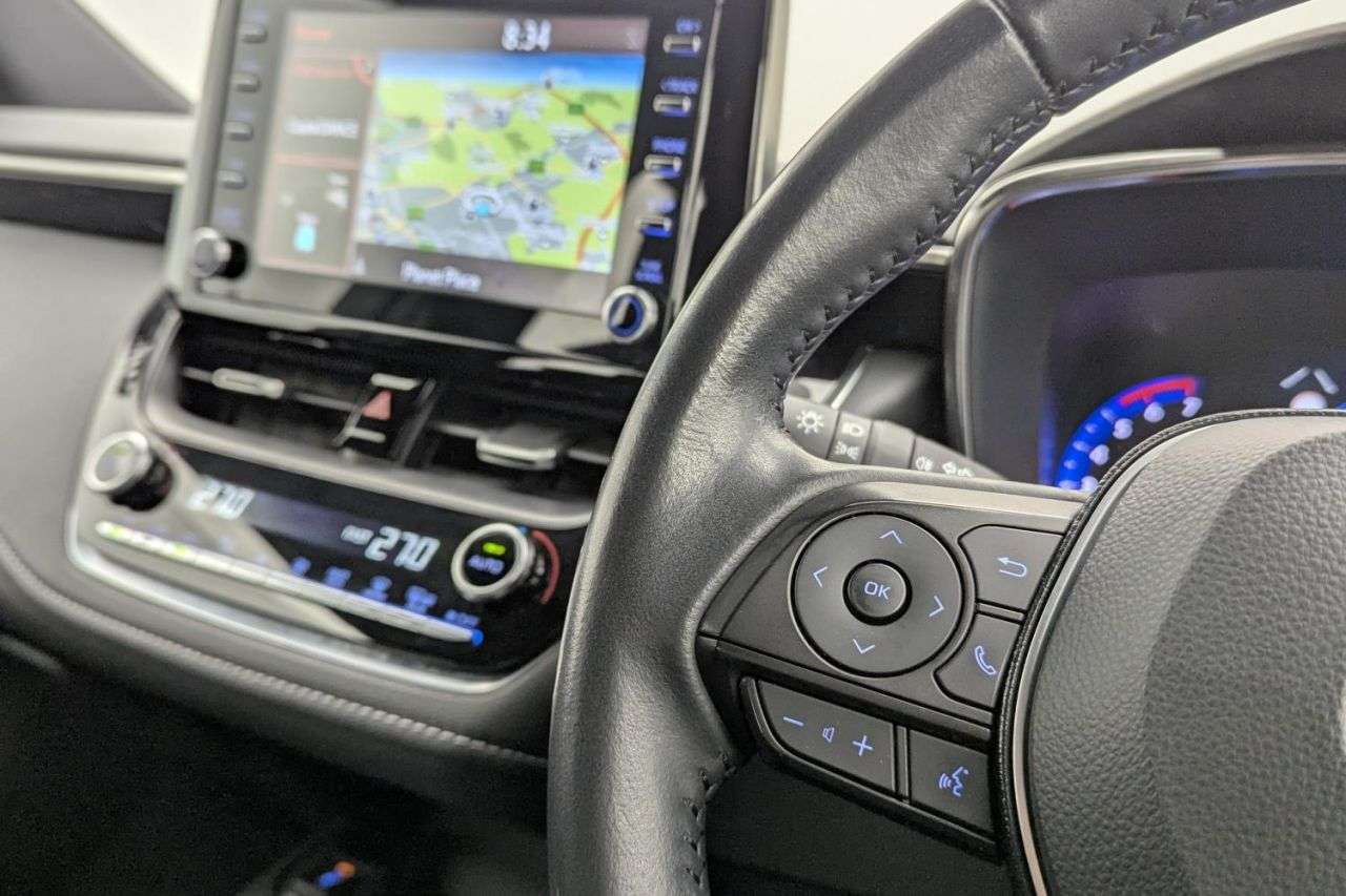 2021 TOYOTA COROLLA 2021 TOYOTA COROLLA