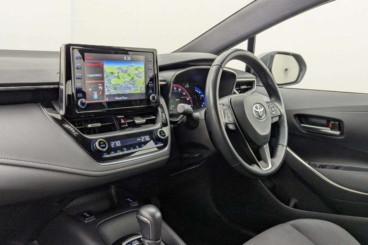 2021 TOYOTA COROLLA 2021 TOYOTA COROLLA