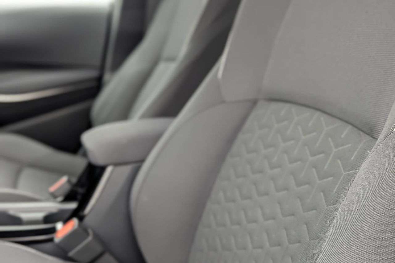 2021 TOYOTA COROLLA 2021 TOYOTA COROLLA