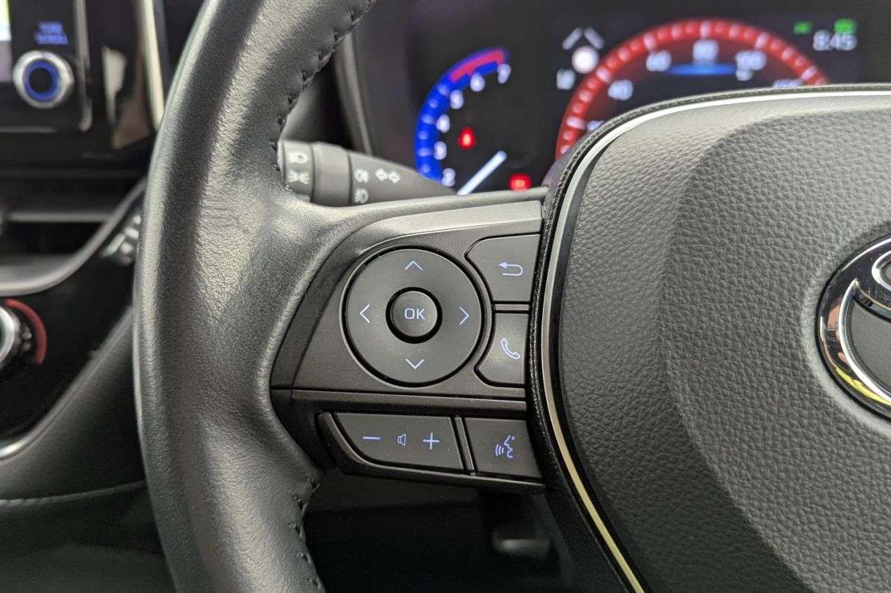 2021 TOYOTA COROLLA 2021 TOYOTA COROLLA