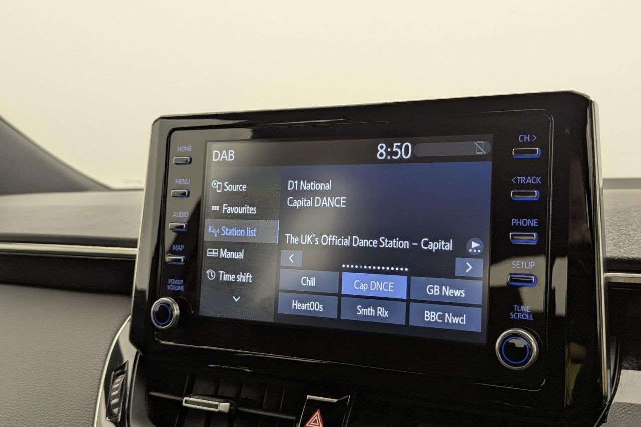 2021 TOYOTA COROLLA 2021 TOYOTA COROLLA