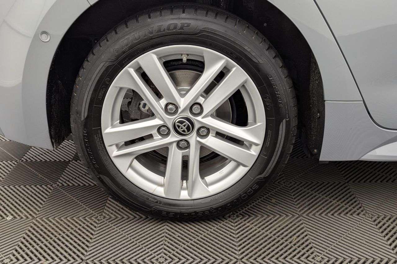 2021 TOYOTA COROLLA 2021 TOYOTA COROLLA