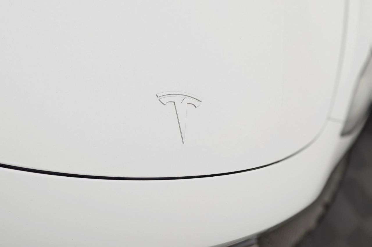 2020 TESLA MODEL 3 2020 TESLA MODEL 3