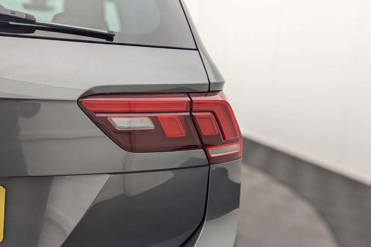 2019 VOLKSWAGEN TIGUAN 2019 VOLKSWAGEN TIGUAN