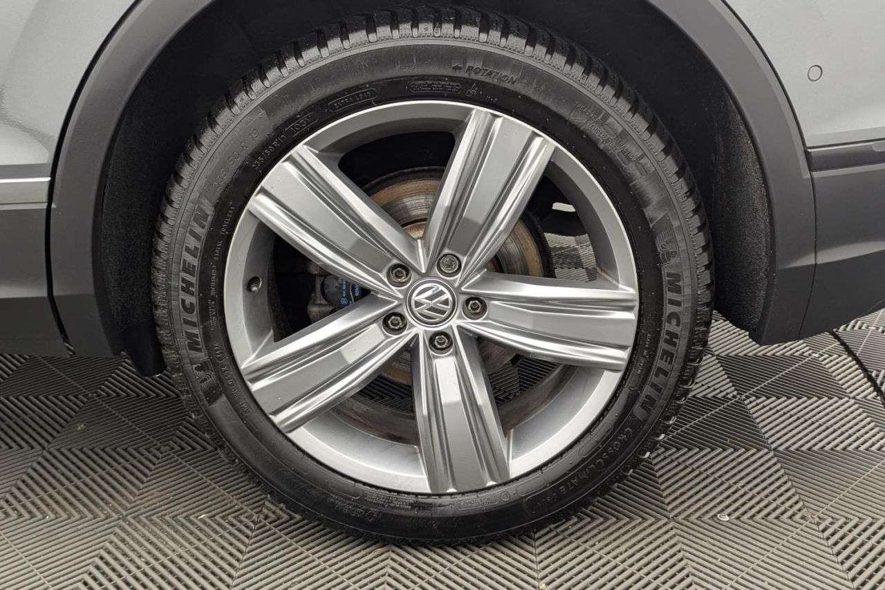 2019 VOLKSWAGEN TIGUAN 2019 VOLKSWAGEN TIGUAN