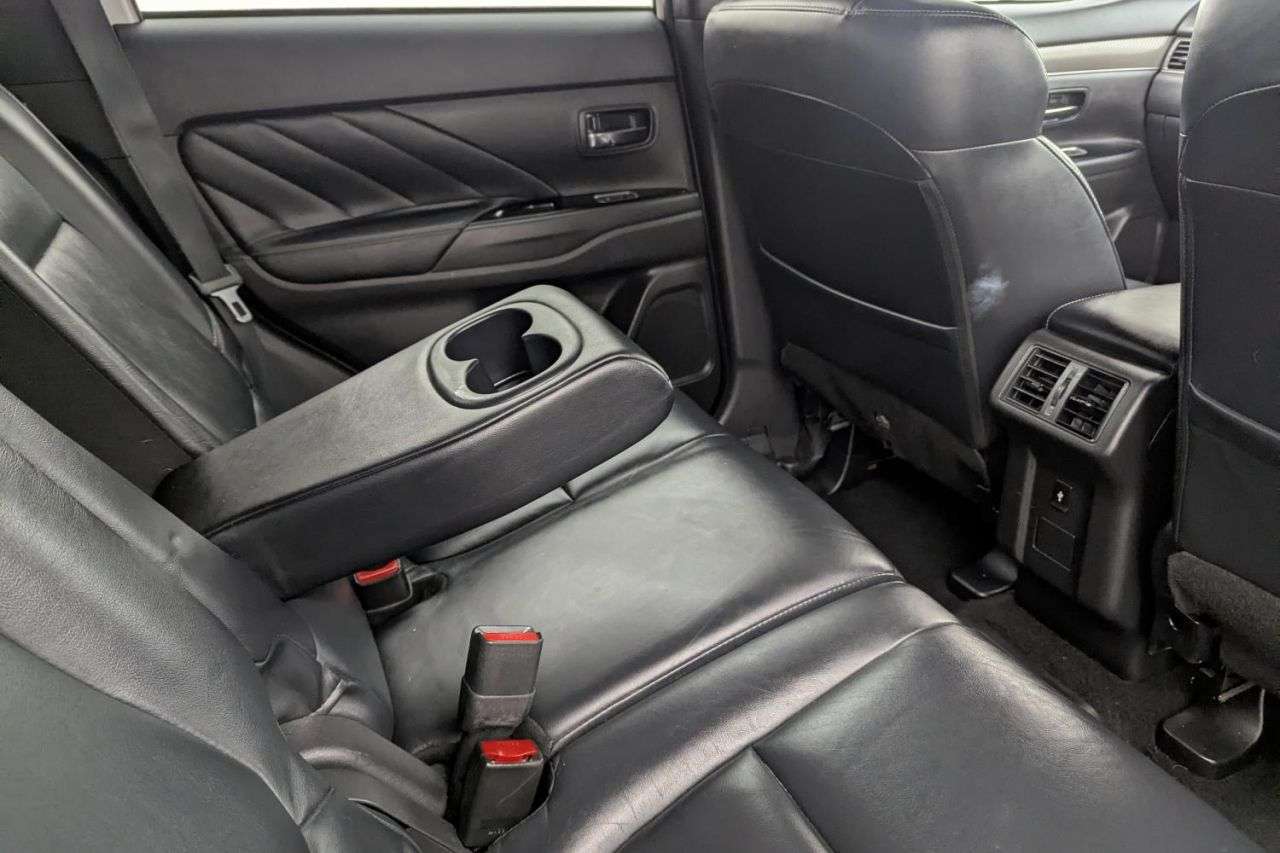 2018 MITSUBISHI OUTLANDER 2018 MITSUBISHI OUTLANDER