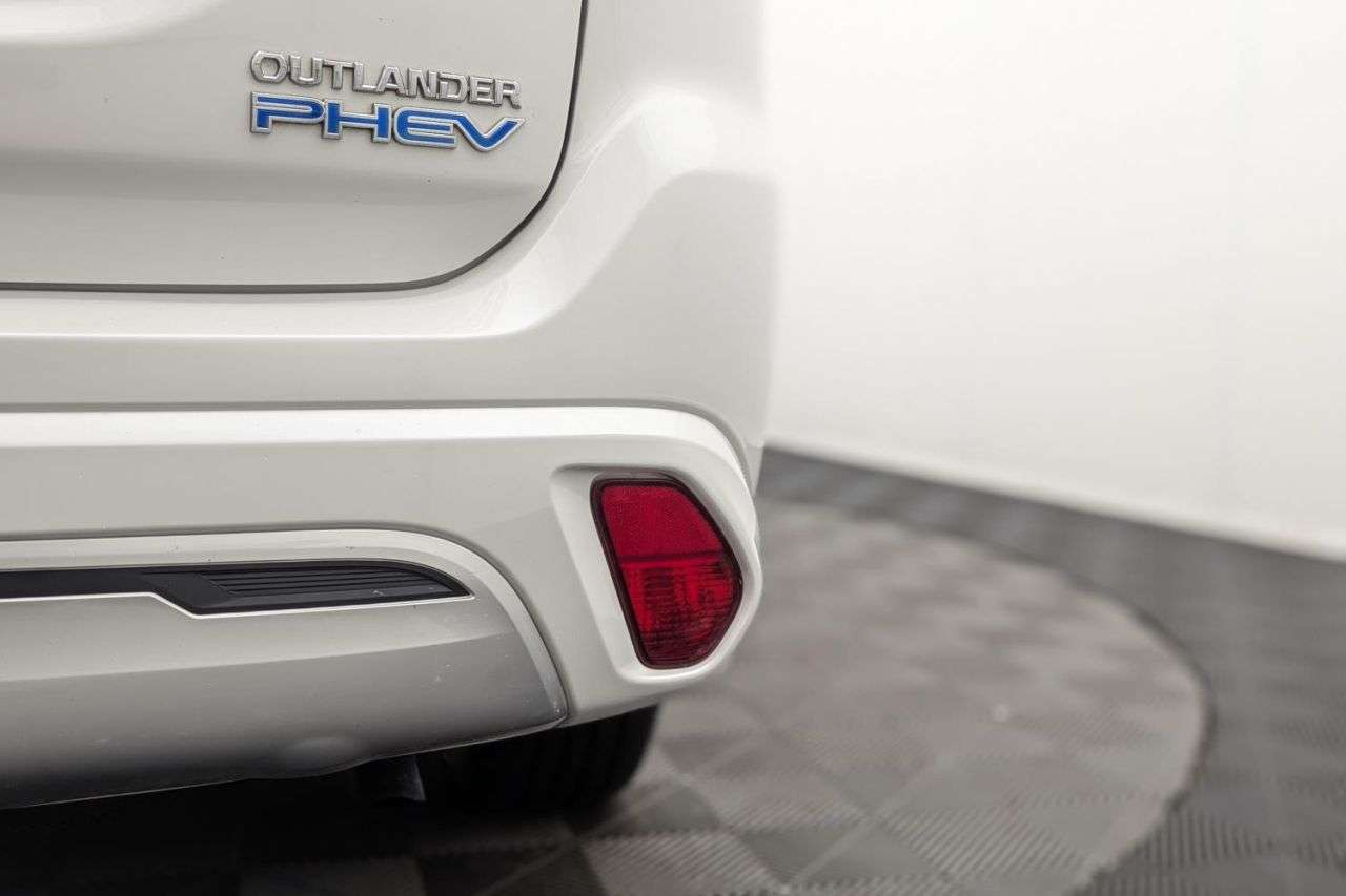 2018 MITSUBISHI OUTLANDER 2018 MITSUBISHI OUTLANDER