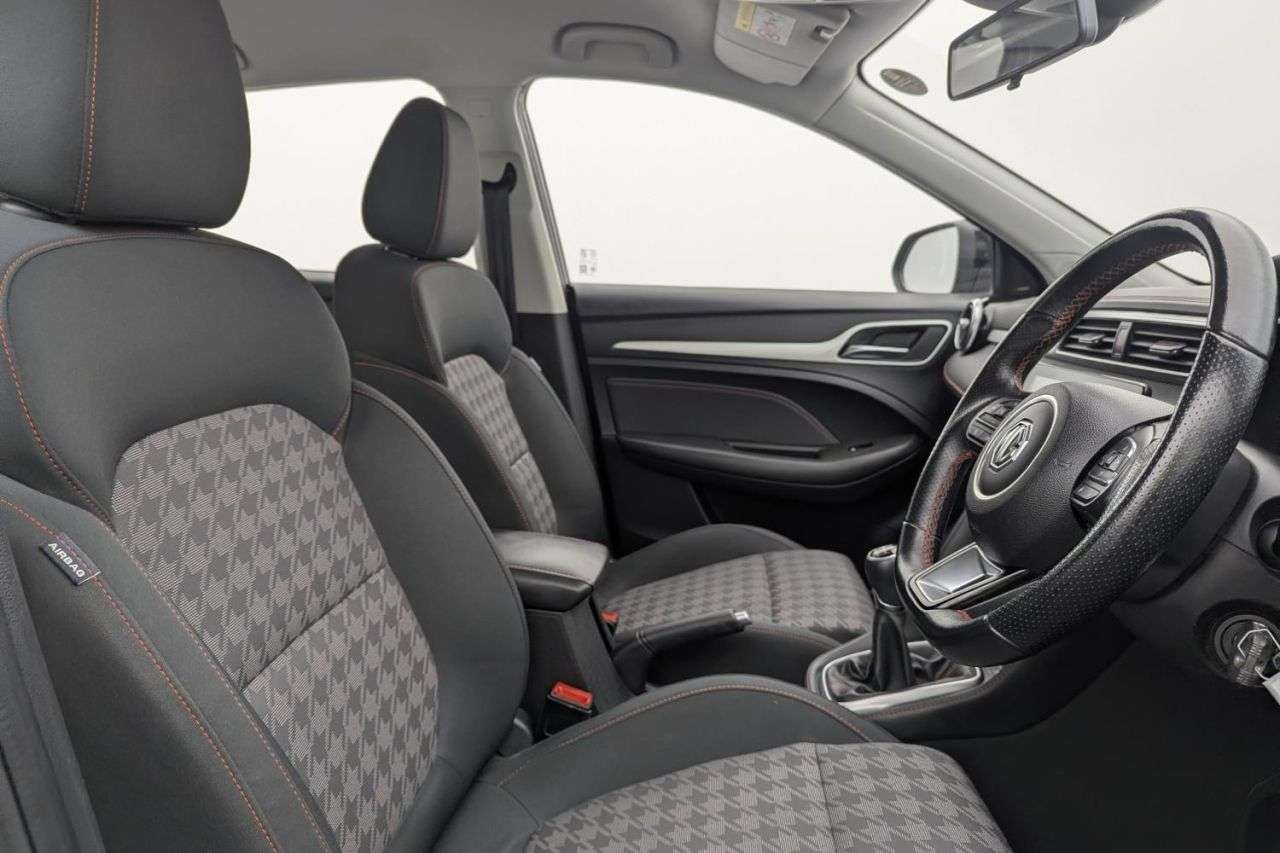 A 2021 MG MG ZS 1.5 VTi-TECH Excite SUV 5dr Petrol Manual Euro 6 (s/s) (106 ps) Award Winni A 2021 MG MG ZS 1.5 VTi-TECH Excite SUV 5dr Petrol Manual Euro 6 (s/s) (106 ps) Award Winni