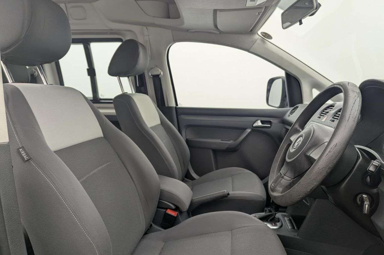 A 2012 VOLKSWAGEN CADDY MAXI LIFE 1.6 TDI CR MPV 5dr Diesel DSG Euro 5 (102 ps) Award Winning 5 Star Dealersh A 2012 VOLKSWAGEN CADDY MAXI LIFE 1.6 TDI CR MPV 5dr Diesel DSG Euro 5 (102 ps) Award Winning 5 Star Dealersh