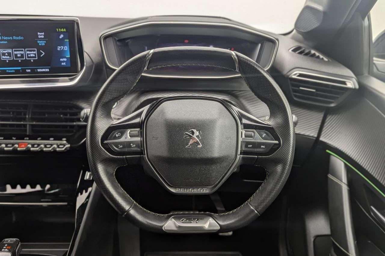 2021 PEUGEOT E-208 2021 PEUGEOT E-208