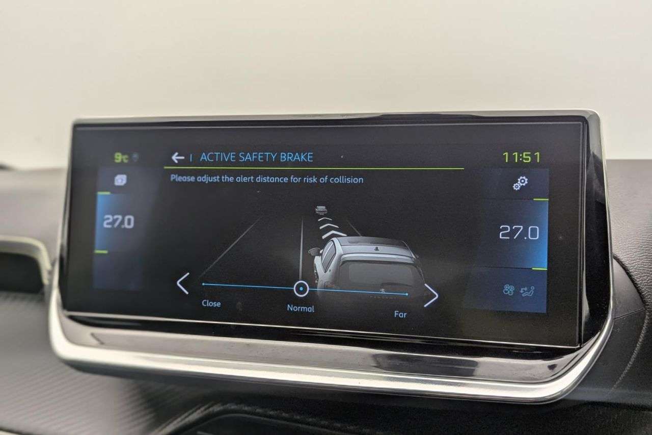 2021 PEUGEOT E-208 2021 PEUGEOT E-208