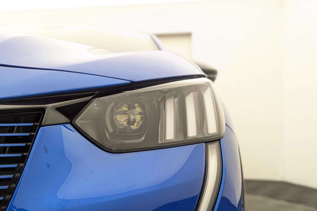 2021 PEUGEOT E-208 2021 PEUGEOT E-208