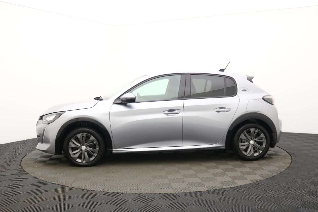 2021 PEUGEOT E-208 2021 PEUGEOT E-208