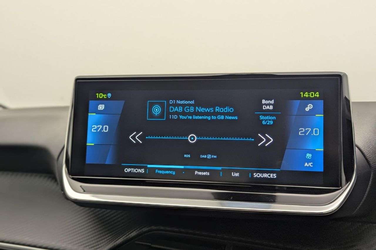 2021 PEUGEOT E-208 2021 PEUGEOT E-208