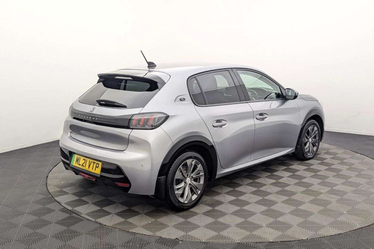 2021 PEUGEOT E-208 2021 PEUGEOT E-208