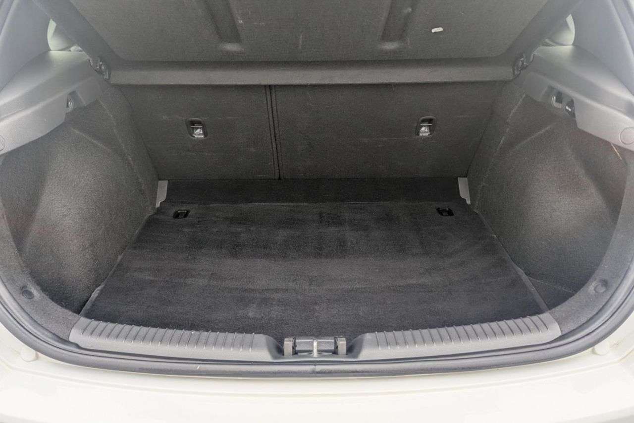 2023 HYUNDAI I30 2023 HYUNDAI I30