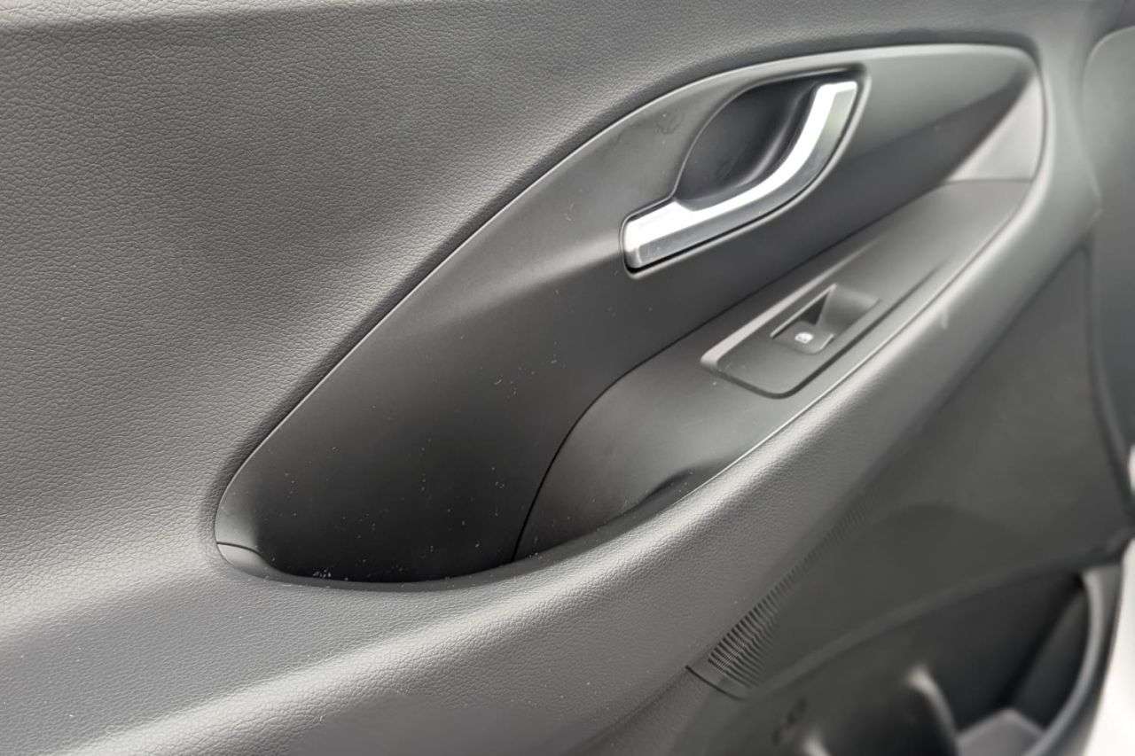 2023 HYUNDAI I30 2023 HYUNDAI I30