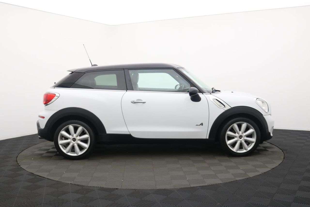 A 2016 MINI COOPER 1.6 Cooper D SUV 3dr Diesel Manual ALL4 Euro 5 (s/s) (112 ps) Award Winning A 2016 MINI COOPER 1.6 Cooper D SUV 3dr Diesel Manual ALL4 Euro 5 (s/s) (112 ps) Award Winning