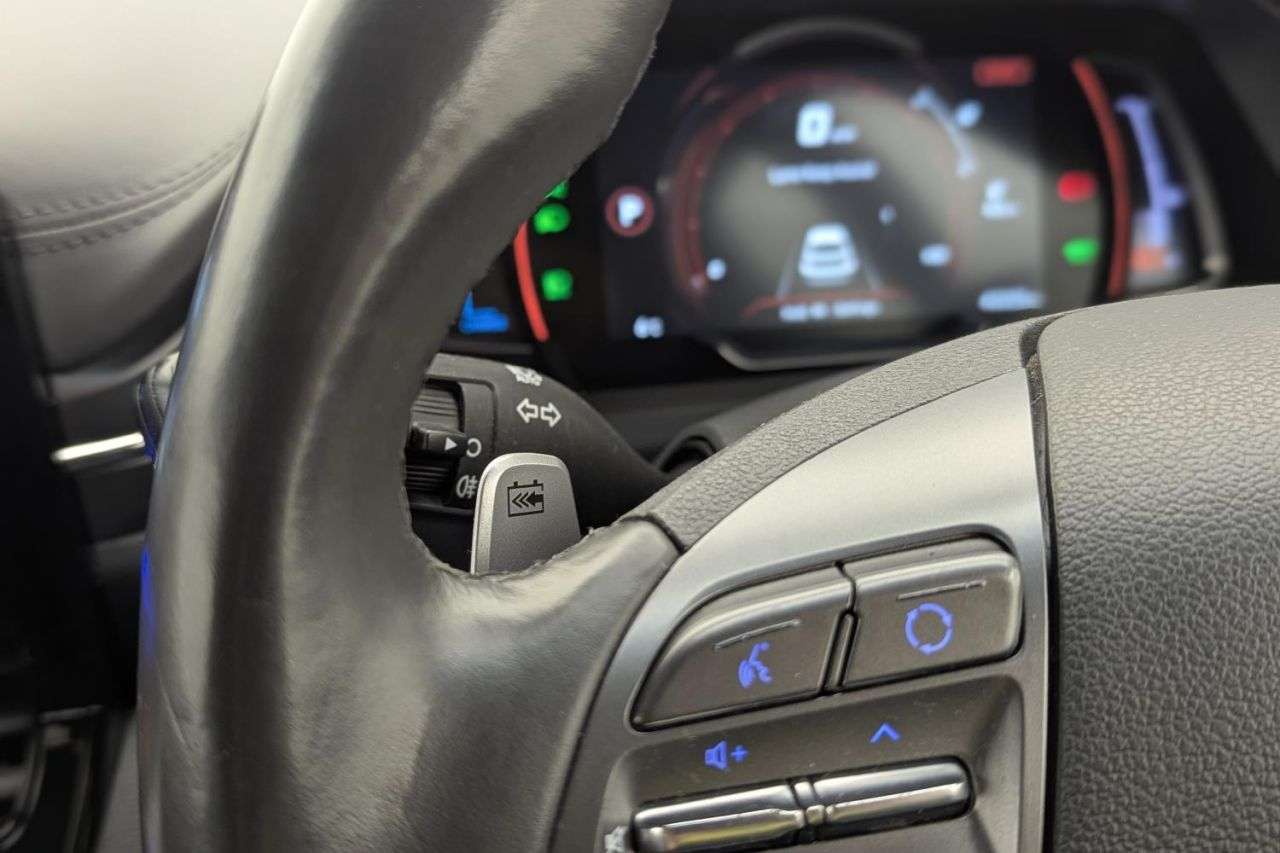 2021 HYUNDAI IONIQ 2021 HYUNDAI IONIQ