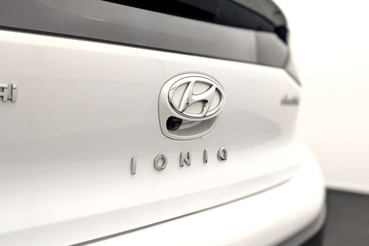 2021 HYUNDAI IONIQ 2021 HYUNDAI IONIQ