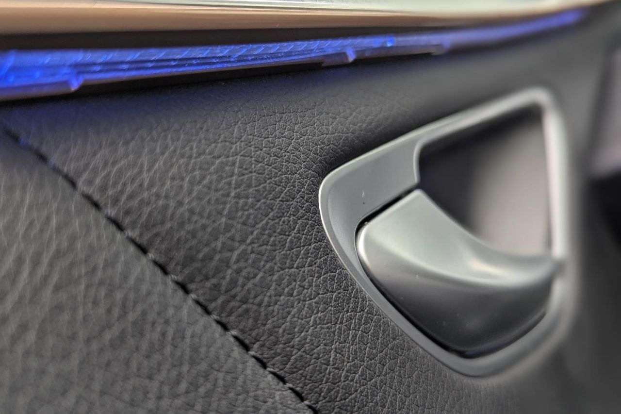 2021 MERCEDES-BENZ EQC 2021 MERCEDES-BENZ EQC