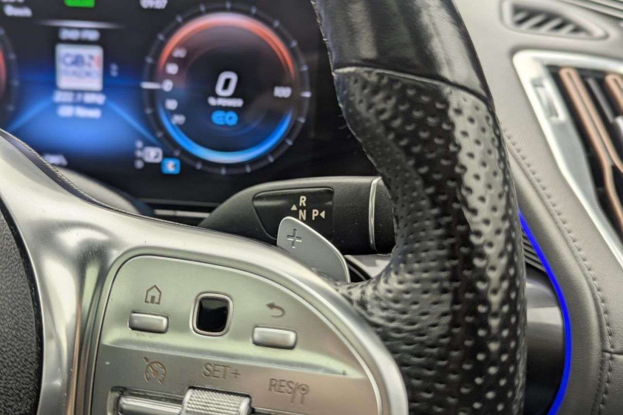 2021 MERCEDES-BENZ EQC 2021 MERCEDES-BENZ EQC