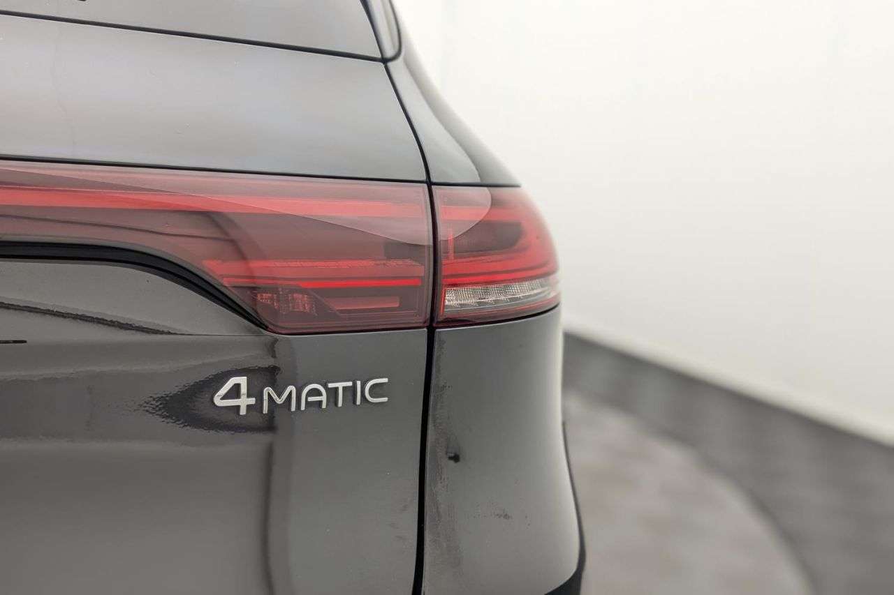 2021 MERCEDES-BENZ EQC 2021 MERCEDES-BENZ EQC