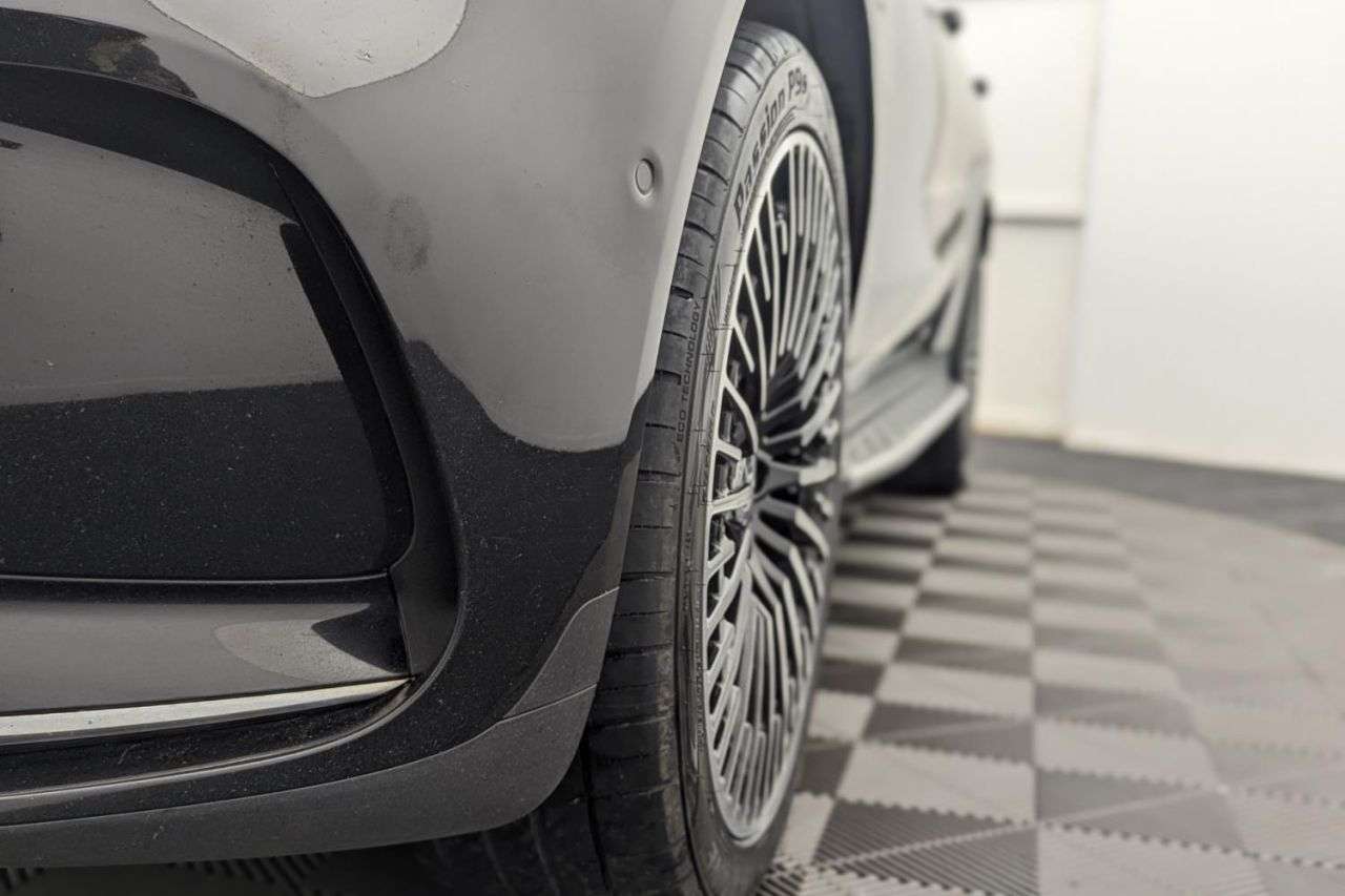 2021 MERCEDES-BENZ EQC 2021 MERCEDES-BENZ EQC