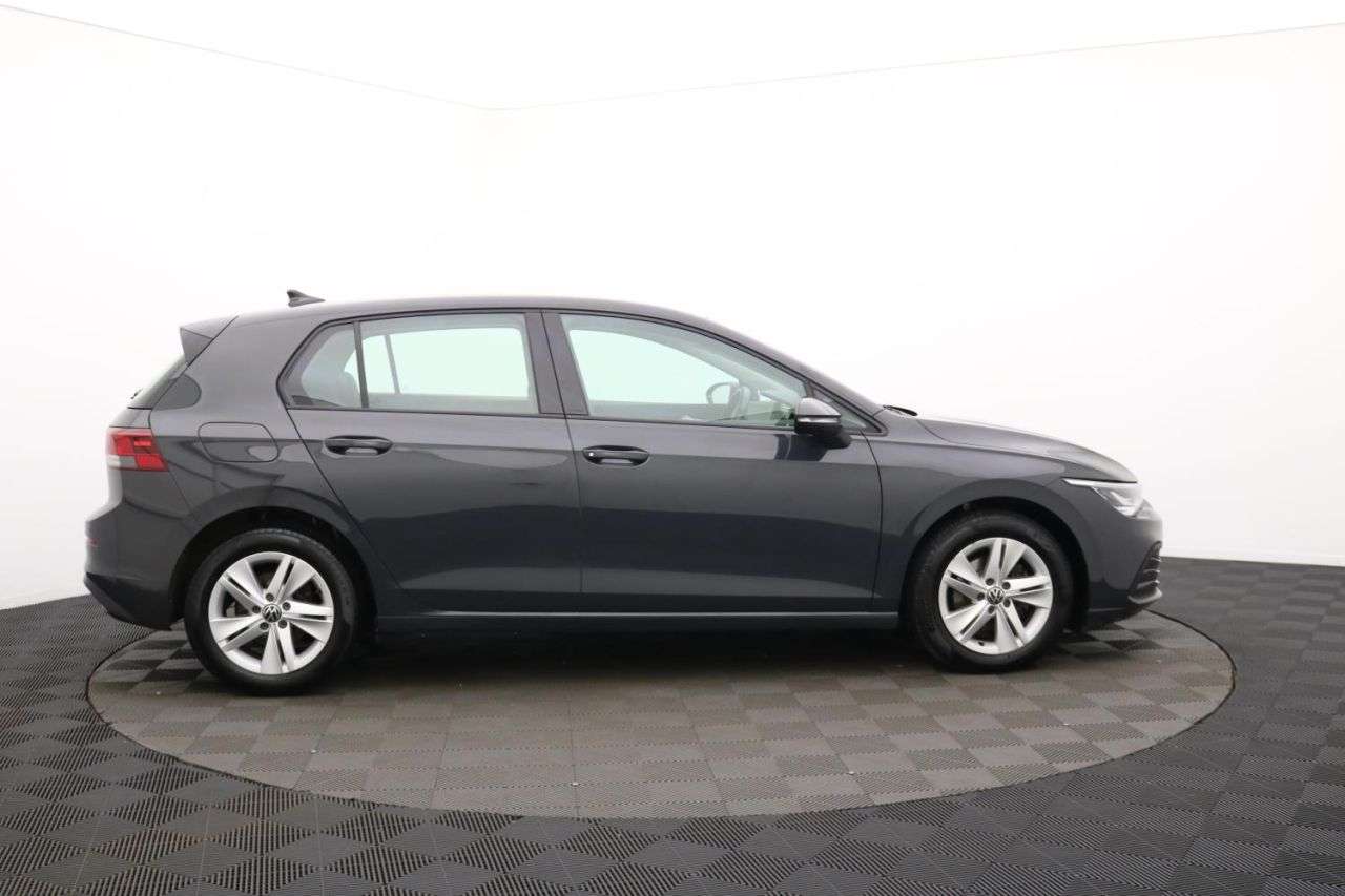 A 2022 VOLKSWAGEN GOLF 1.5 TSI Life Hatchback 5dr Petrol Manual Euro 6 (s/s) (130 ps) Award Winnin A 2022 VOLKSWAGEN GOLF 1.5 TSI Life Hatchback 5dr Petrol Manual Euro 6 (s/s) (130 ps) Award Winnin