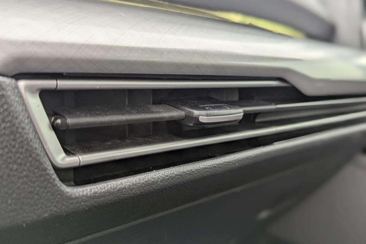 2022 VOLKSWAGEN GOLF 2022 VOLKSWAGEN GOLF