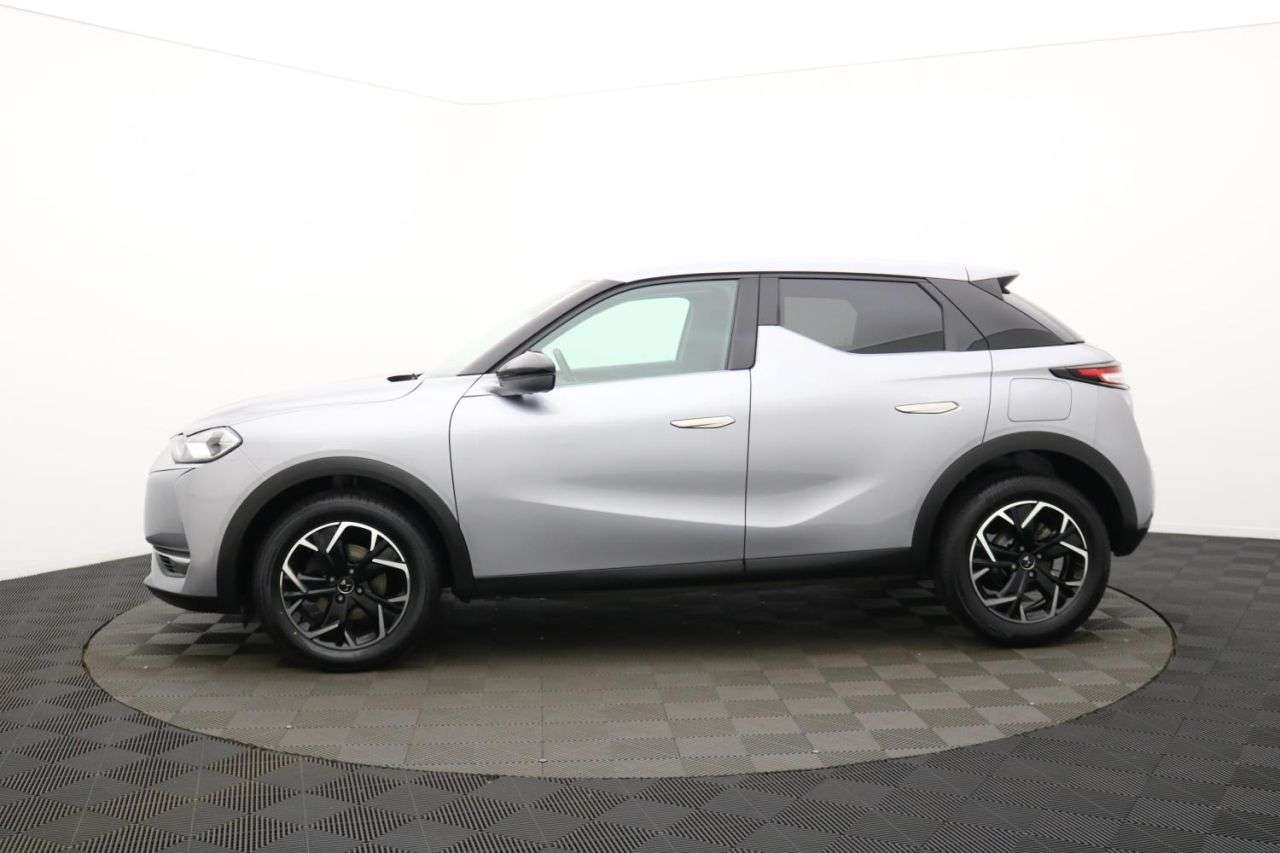 2022 DS AUTOMOBILES DS 3 CROSSBACK 2022 DS AUTOMOBILES DS 3 CROSSBACK