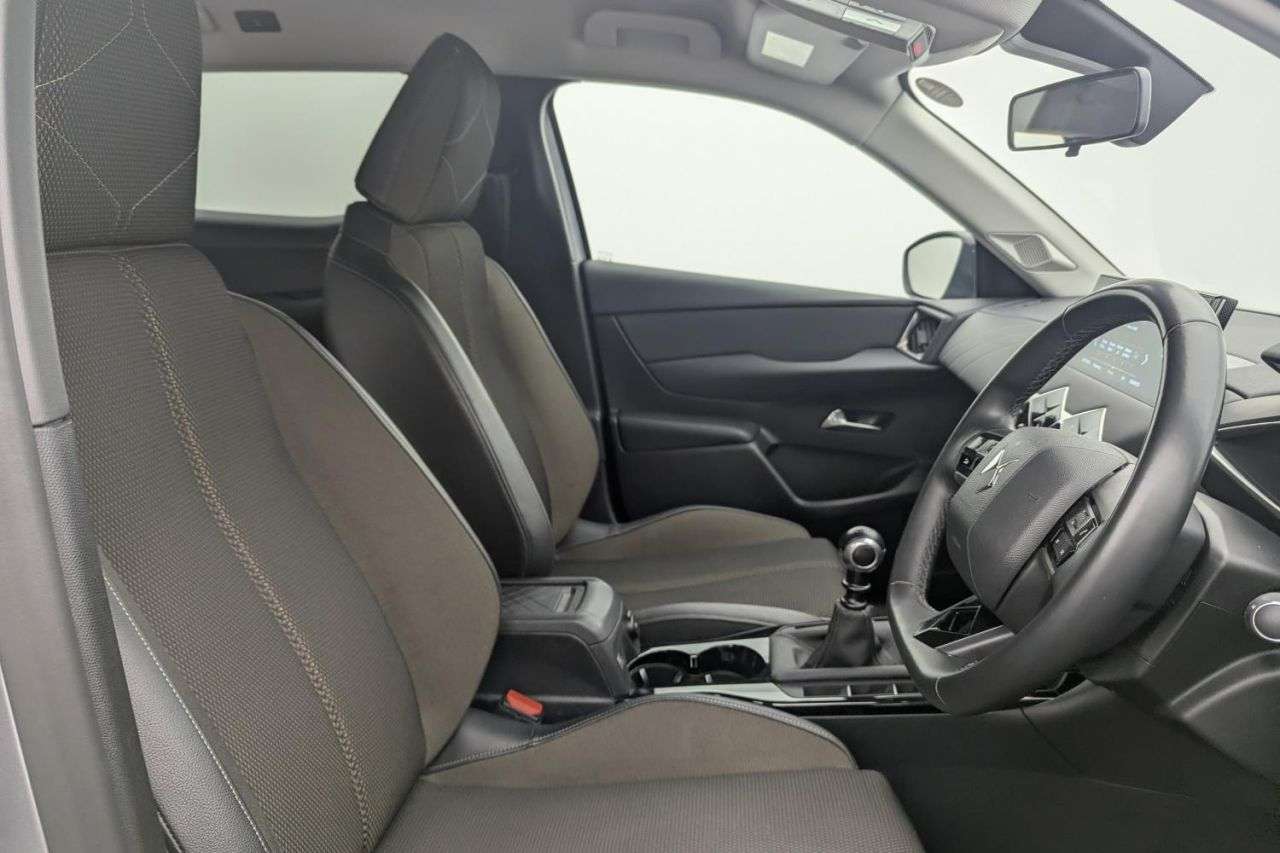 A 2022 DS AUTOMOBILES DS 3 CROSSBACK 1.2 PureTech Prestige Crossback 5dr Petrol Manual Euro 6 (s/s) (100 ps) Awa A 2022 DS AUTOMOBILES DS 3 CROSSBACK 1.2 PureTech Prestige Crossback 5dr Petrol Manual Euro 6 (s/s) (100 ps) Awa