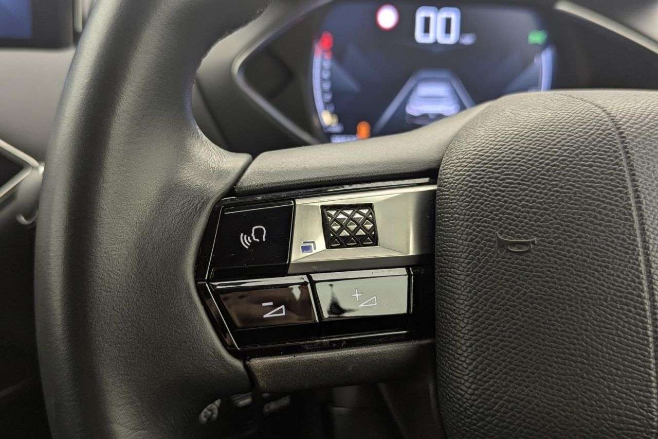 2022 DS AUTOMOBILES DS 3 CROSSBACK 2022 DS AUTOMOBILES DS 3 CROSSBACK