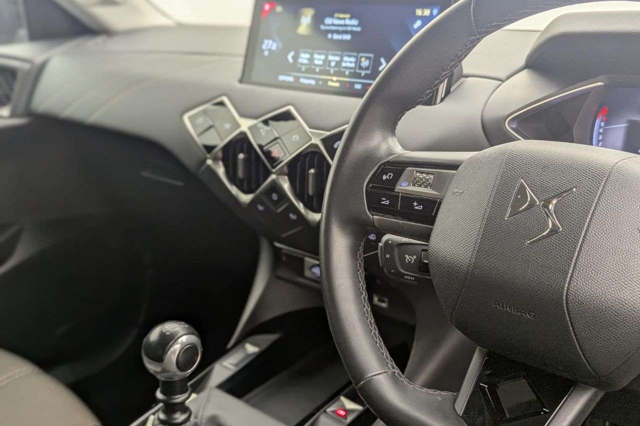 2022 DS AUTOMOBILES DS 3 CROSSBACK 2022 DS AUTOMOBILES DS 3 CROSSBACK