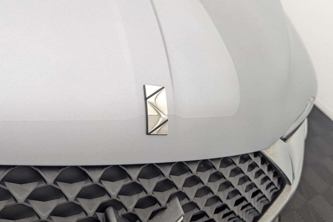 2022 DS AUTOMOBILES DS 3 CROSSBACK 2022 DS AUTOMOBILES DS 3 CROSSBACK